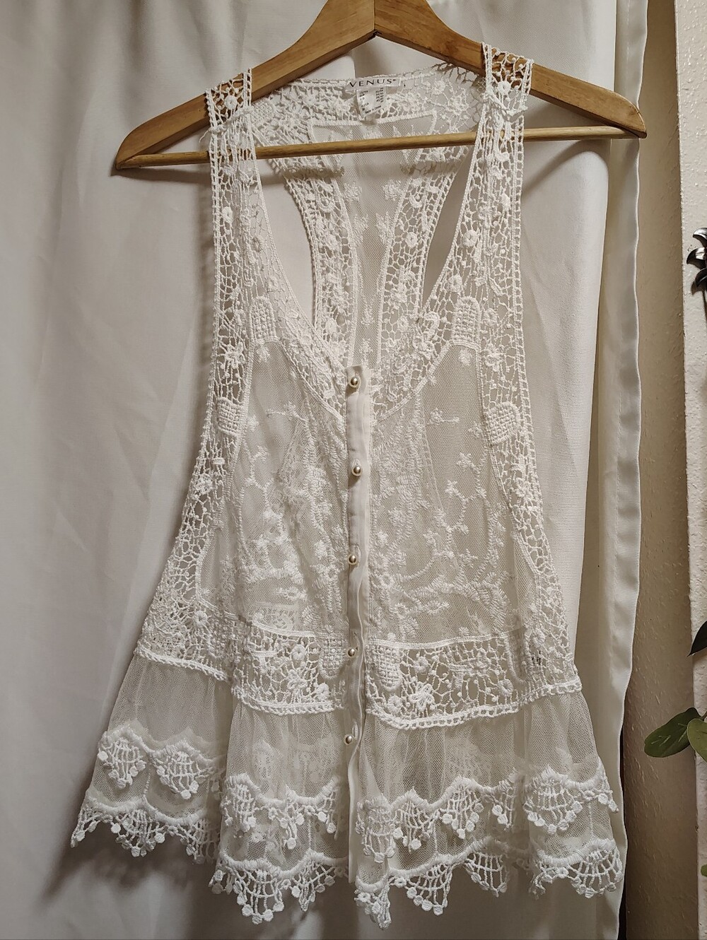 Venus White Knit Vest Blouse
